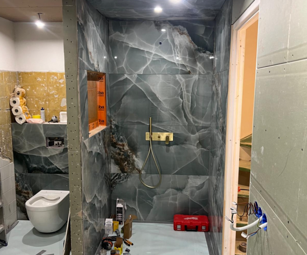 original-04EB1DA2-6951-4B60-9B06-7BF81235D147